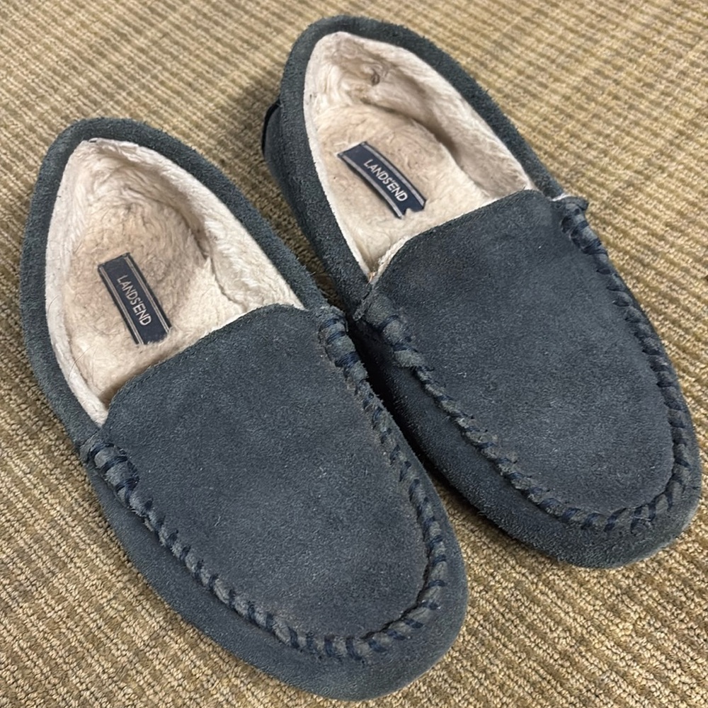 Lands end navy suede slippers size 8